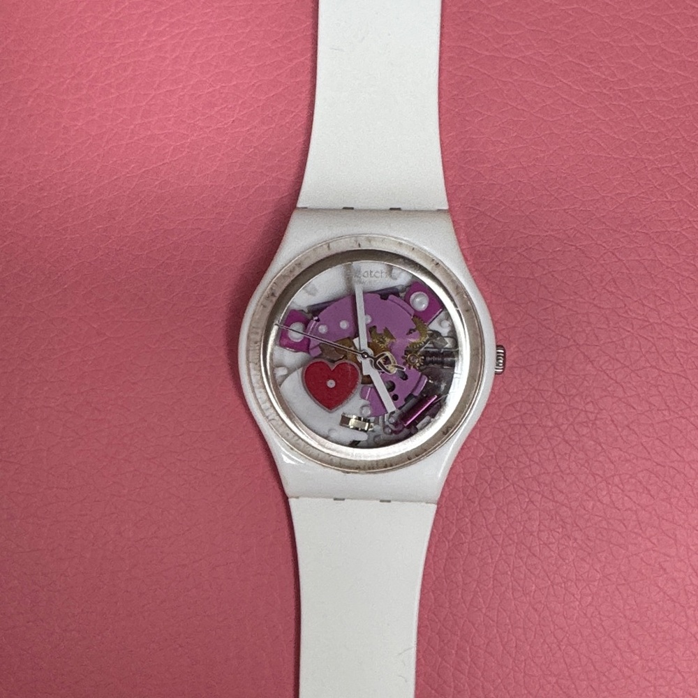 Swatch Valentine Special - Tender Present Unisex Watch. Excellent condition.